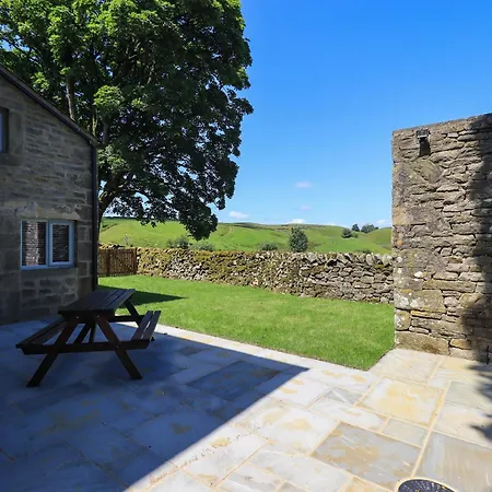 Ragged Hall Barn *